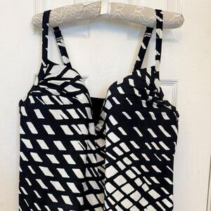 Lane Bryant Swimsuit Size 22 EUC Black and White Geometric